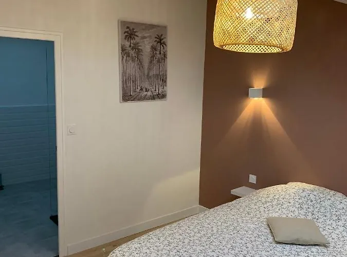 Apartman Renove Et Moderne Au Sacre Coeur